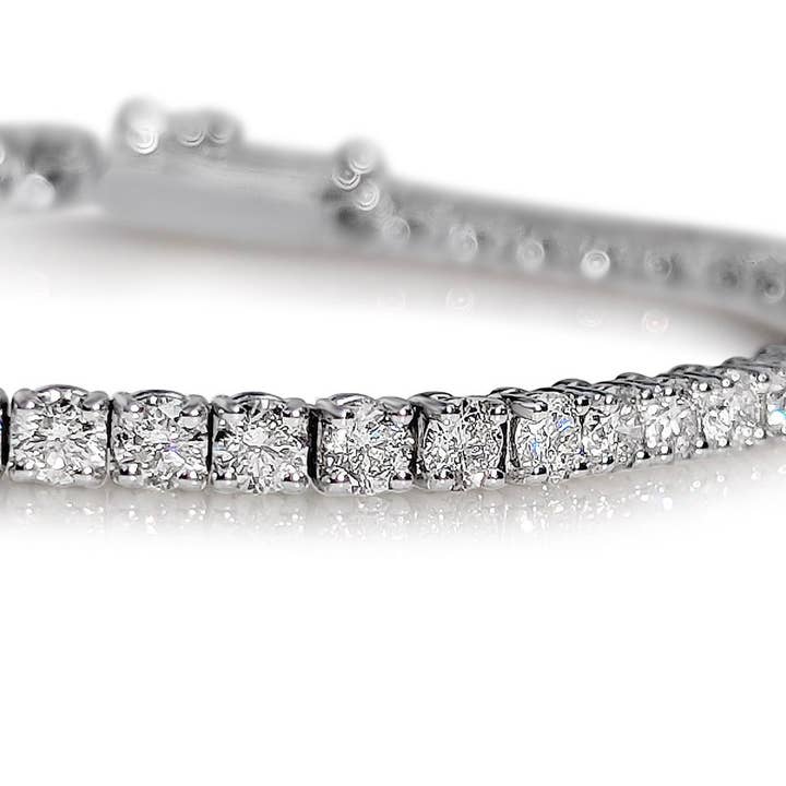 Lifetime Jewelers - Wholesale Tennis Bracelet - Near 6 Carat VS Lab Grown Diamond Tennis Bracelet 14k Gold