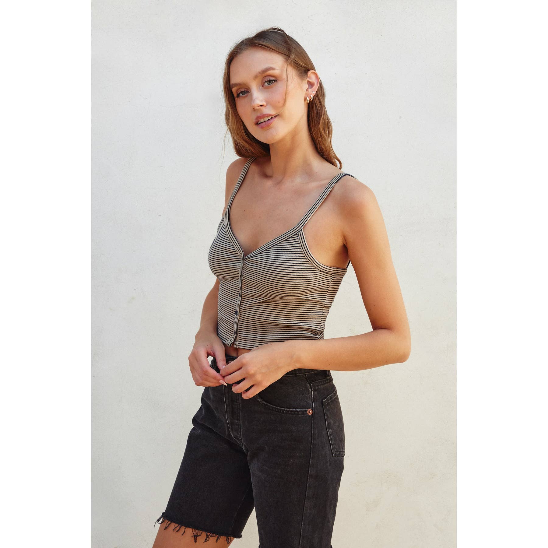 Dress Forum – Engroshandel Strikket top - Dame – Knap Lukning Cami Top10