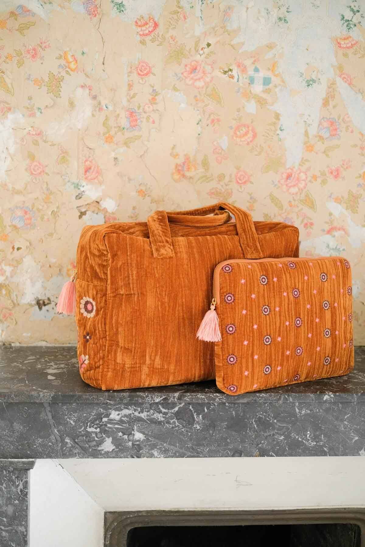 Caramel Sac 36 heures Amy - Sac de voyage - Velours - fleurs -orange en vente sur Faire1