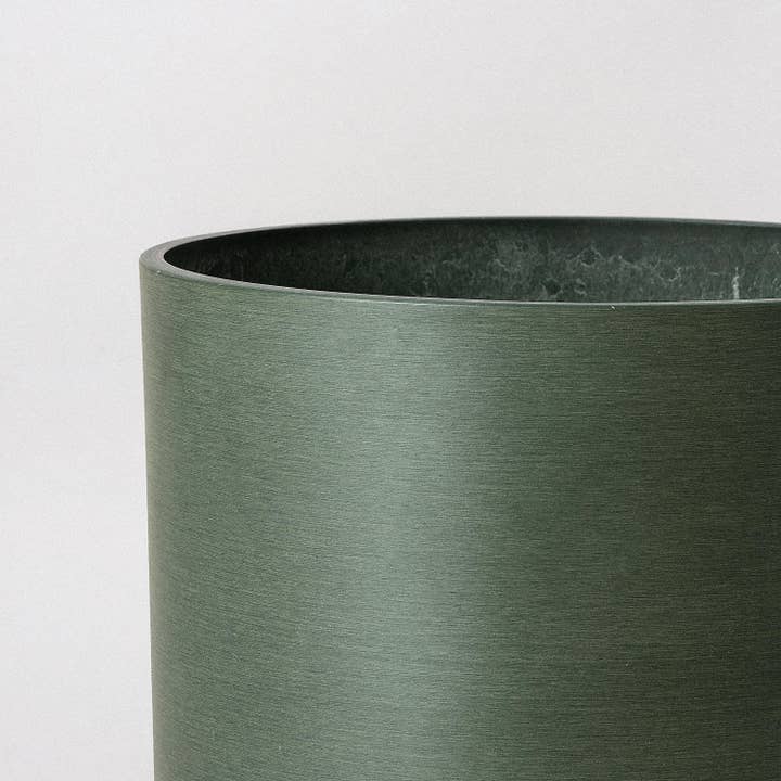 Kanso Designs - Wholesale Plant Pot - 16" Planters & Saucers (6 Colors)9