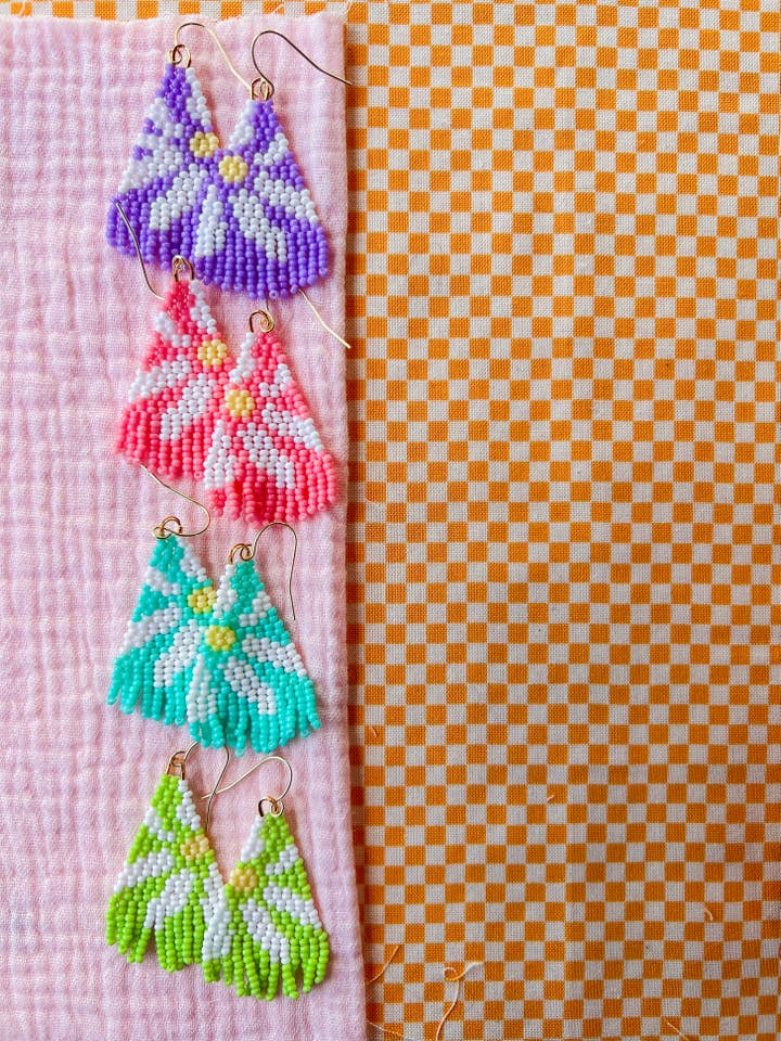 Mia | Boucles d'oreilles en perles pour la vente par Eleven + Jane