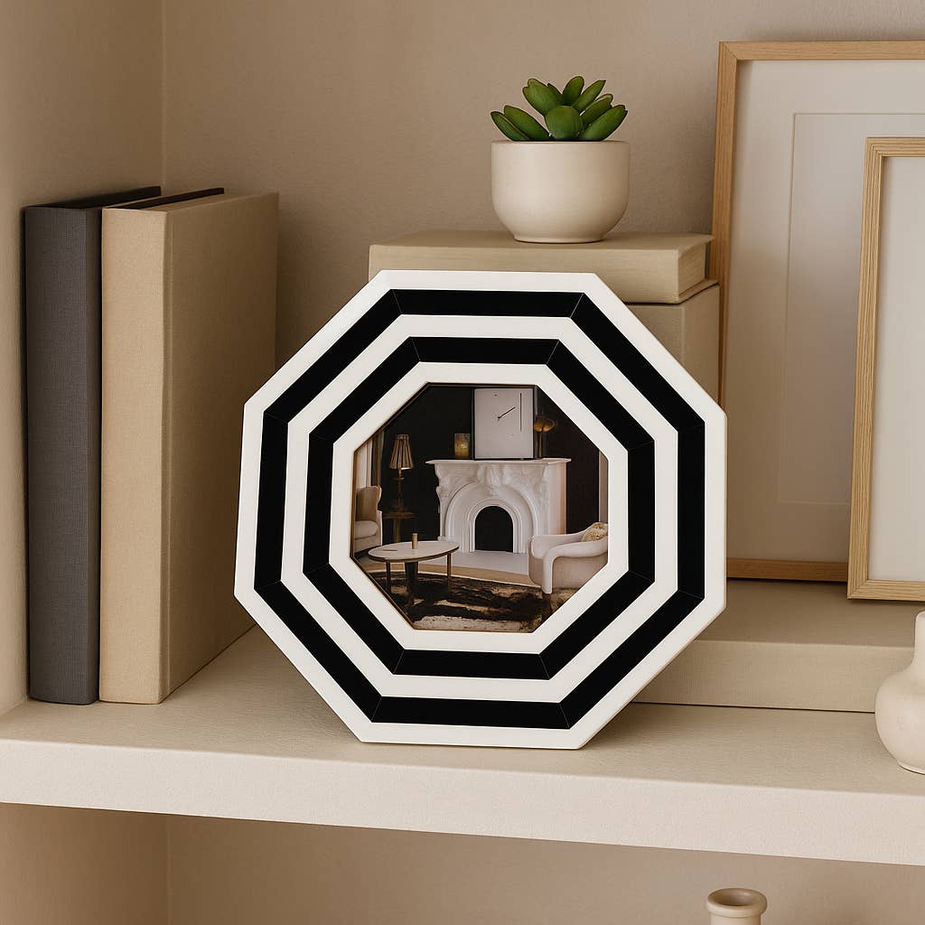 Sagebrook Home - Wholesale Picture Frame - Photo Frame-Black/White Resin Lines Octagon, 4x4 in.0