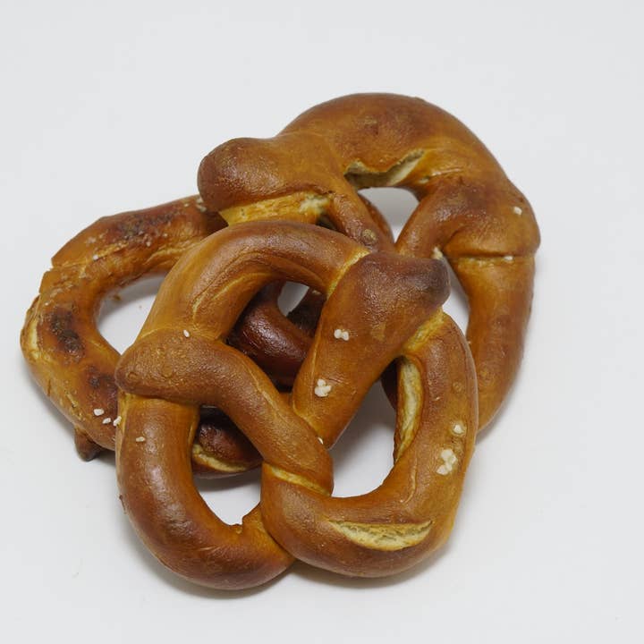 Uncle Henry's Pretzel Bakery - Wholesale Pretzels - Uncle Henry's Original Reduced Sodium Pretzels - 8 oz.