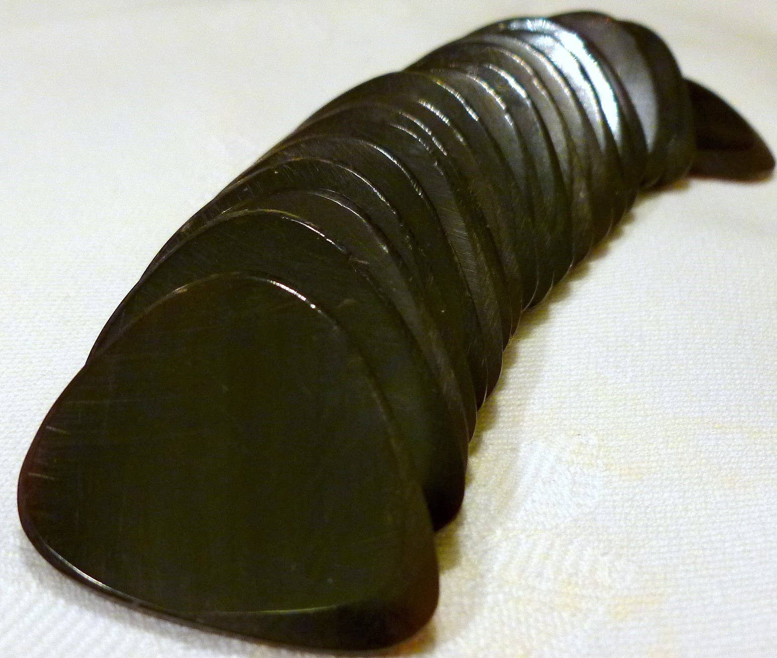 US Blues Artist Quality Guitar Picks - Wholesale Musical Instrument - Exotic Black Horn (Pack of 3 Picks)3