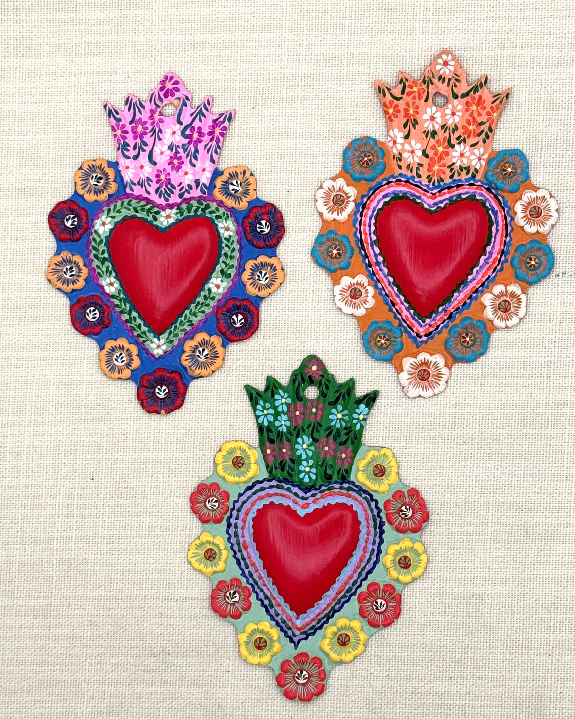 Tesoros Trading Company - Wholesale Wall Accent - Hand Painted Red Heart Small , Peru 1