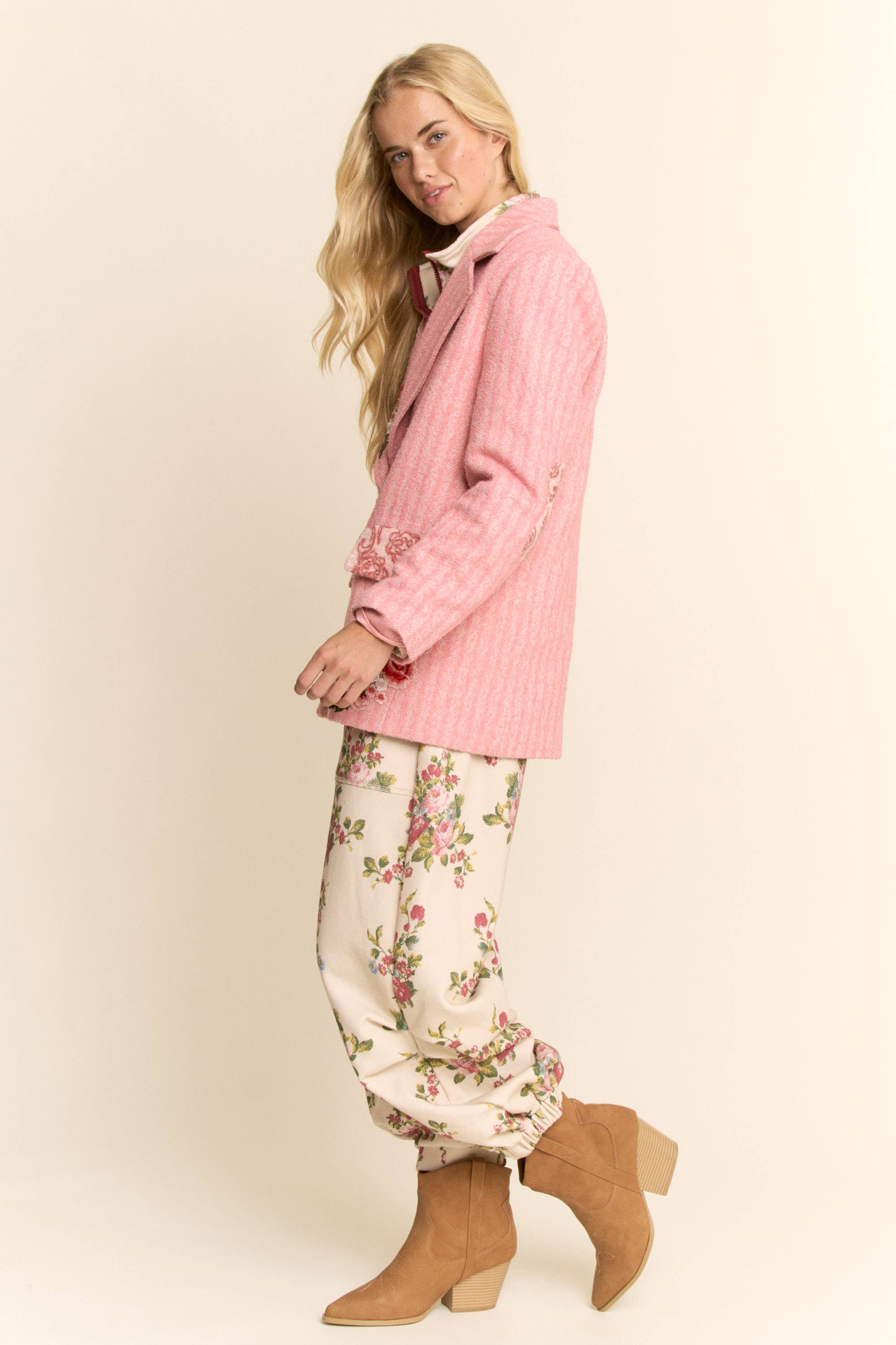 Pink PLUS HARRINGBONE EMBROIDERED EMBROIDERED JAKCET for wholesale on Faire8