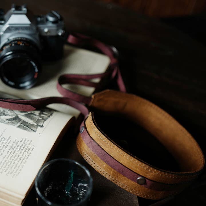 Atitlan Leather – Engroshandel Kamerarem – Dobbelt farve læder kamerastrop2