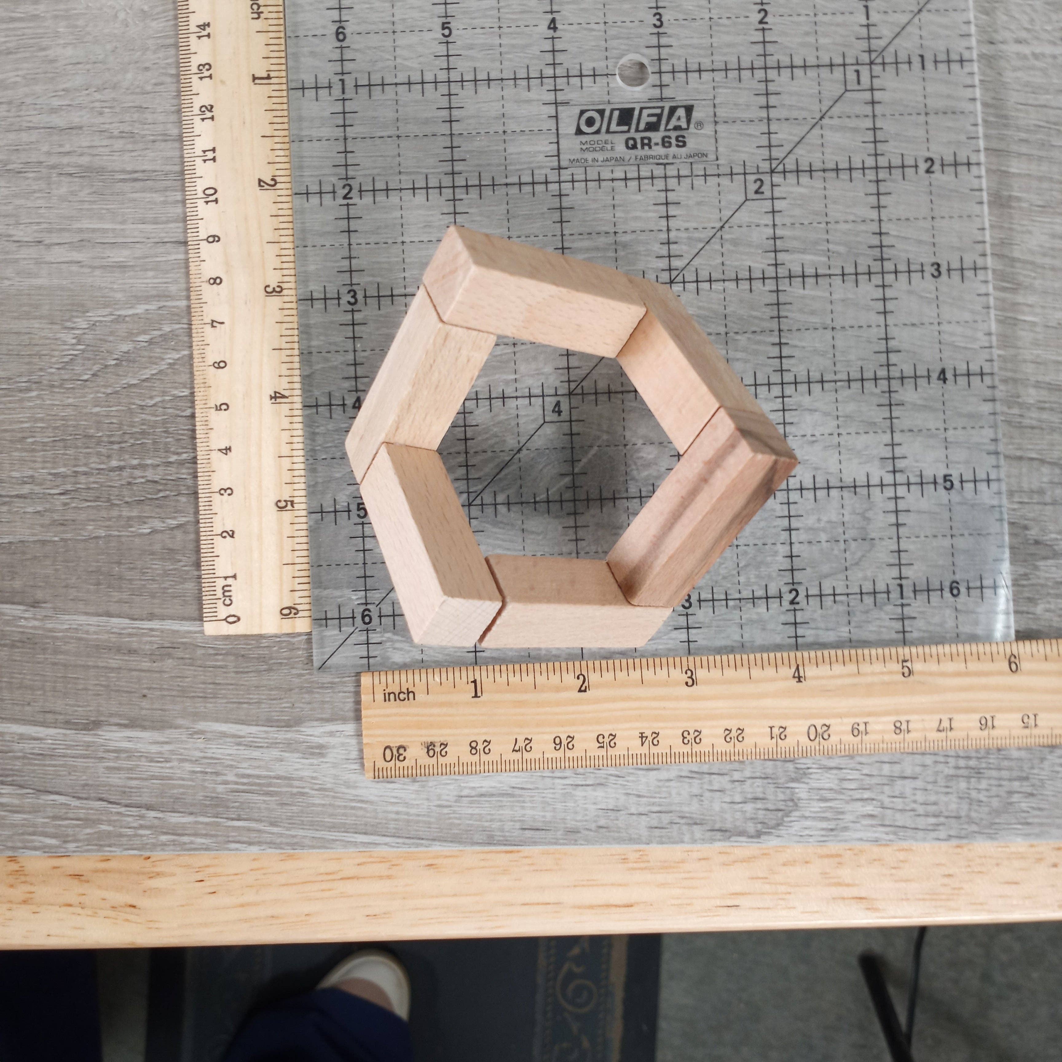 Keystone Crystals - Wholesale Retailer Display Stand/Case - Wood Cubic Specimen and Sphere Stand1