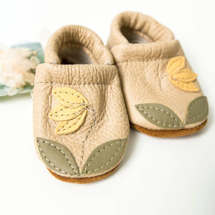 Starry Knight Design - Wholesale Moccasins - Kids - Yellowbell on Barley Leather Shoes Moccs Baby and Toddler10