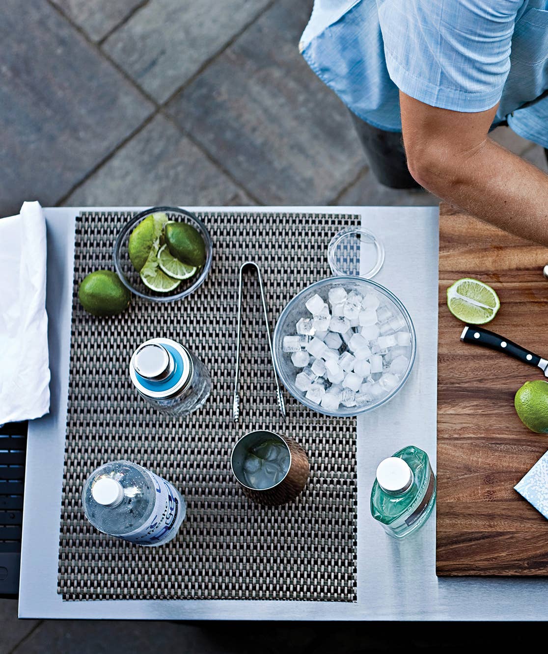 Fox Run Brands - Venta al por mayor Pinzas de cocina - Pinzas para hielo Outset de acero inoxidable, 8 pulgadas2