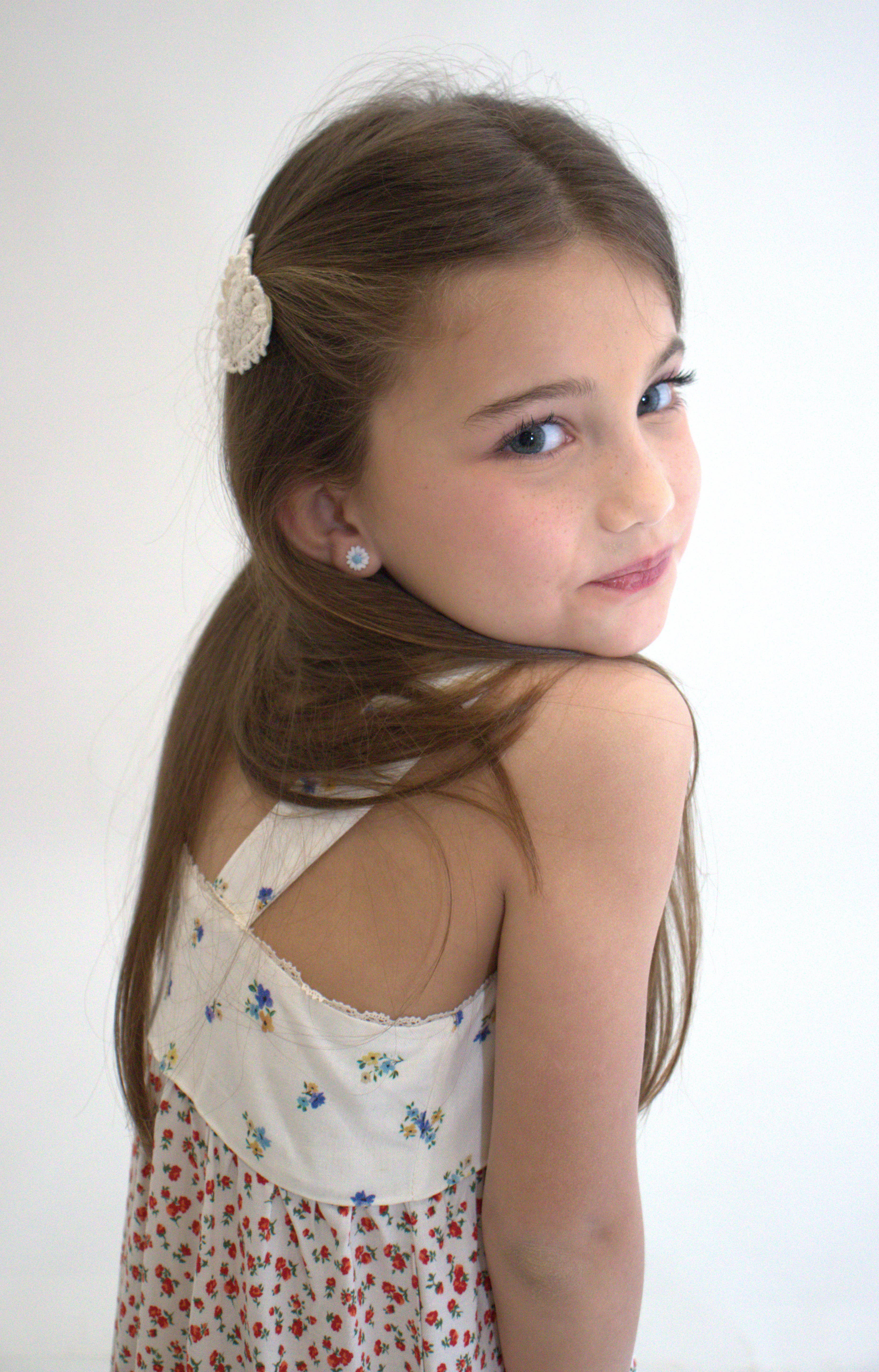 Yuko B - Vente Boucles d'oreilles – enfant - Offre de 25 cartes de boucles d'oreilles - Version française14