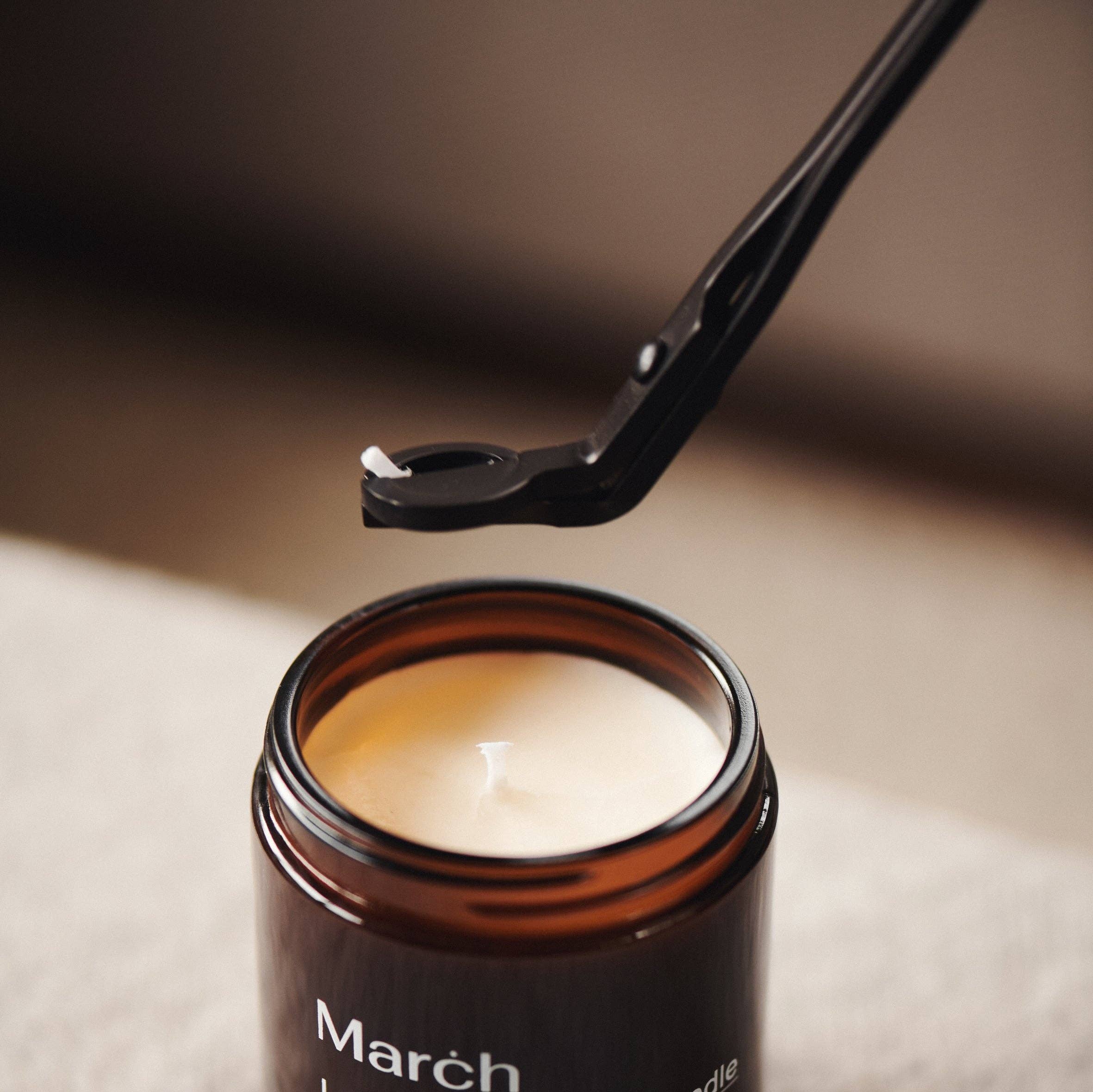 March - Wholesale Jar/Filled Candle - Wick shears1