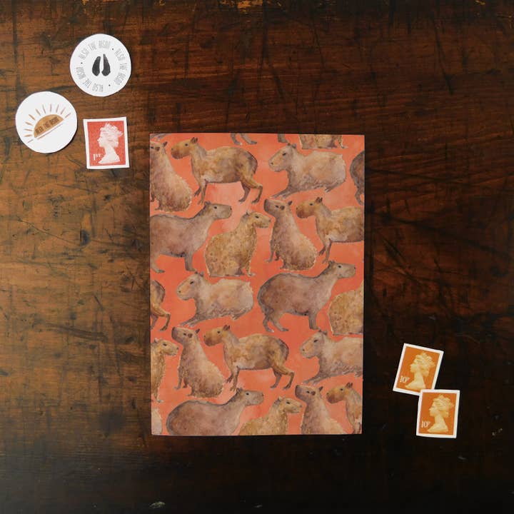 Bison Bindery – Engroshandel Postkort – Chill of Capybaras Print Postkort4