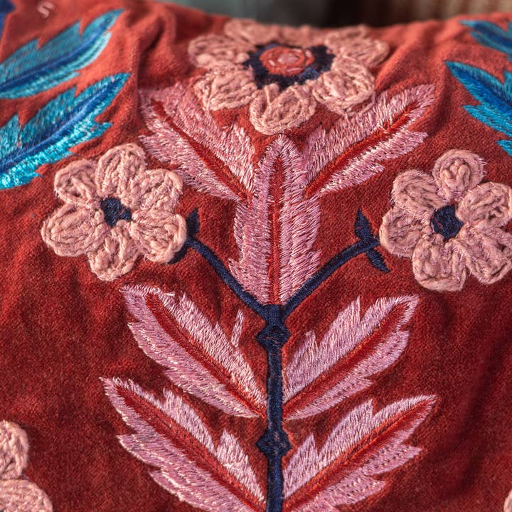 Ian Snow Ltd – wholesale Chair cushion – Burgundy Velvet Flower Embroidered Cushion Cover2