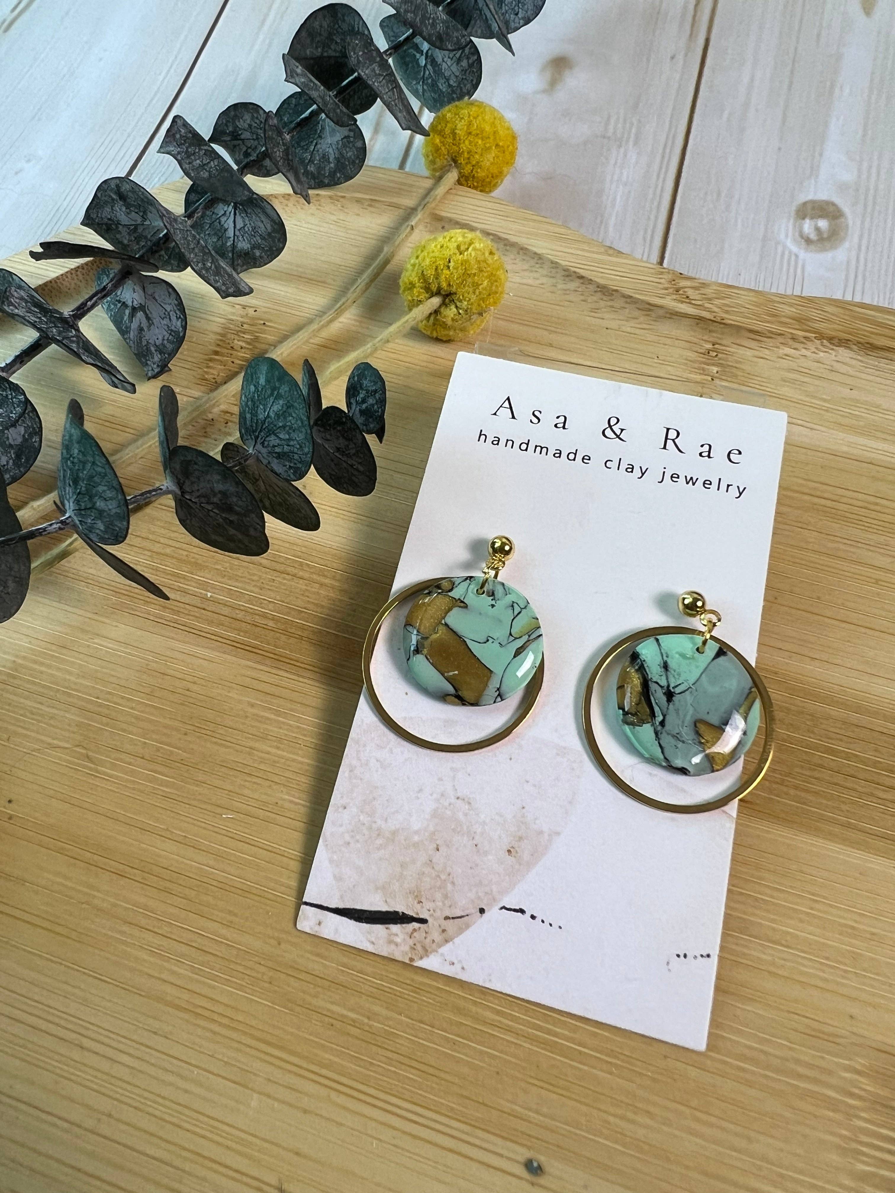 Asa&Rae - Wholesale Dangle Earrings - Gold Ring Circle Dangle8