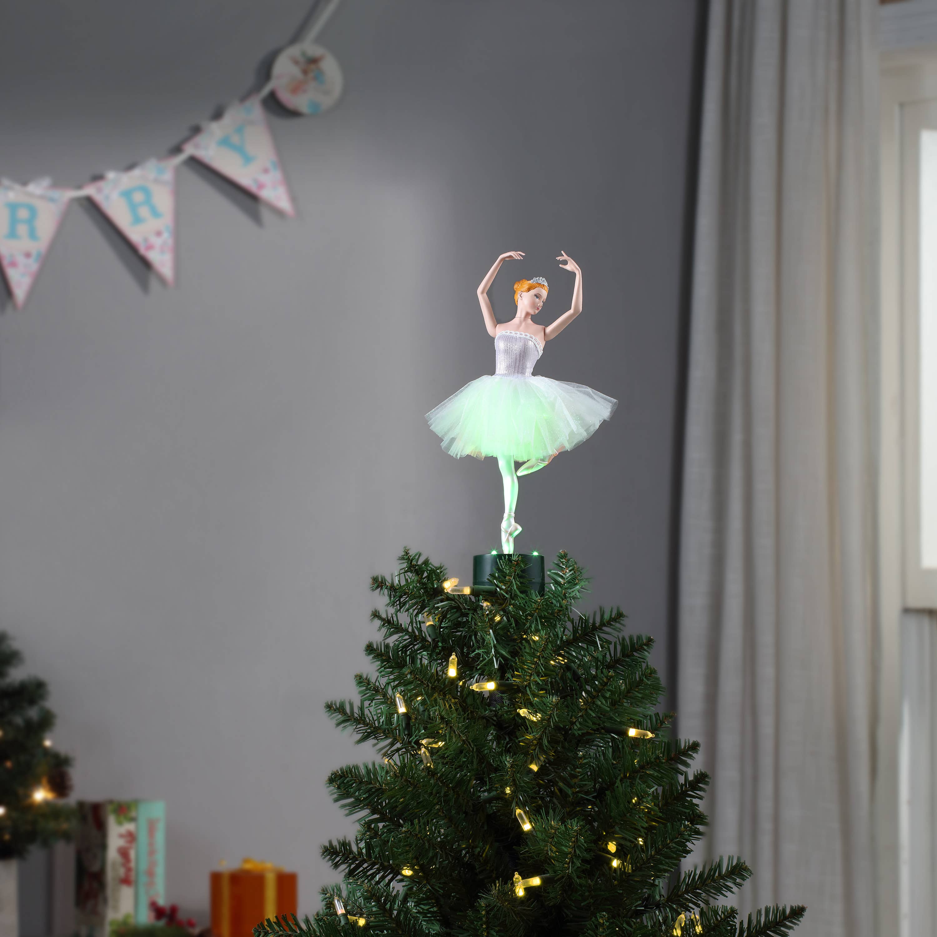 Mr. Christmas - Wholesale Tree Topper - Animated Ballerina Tree Topper1