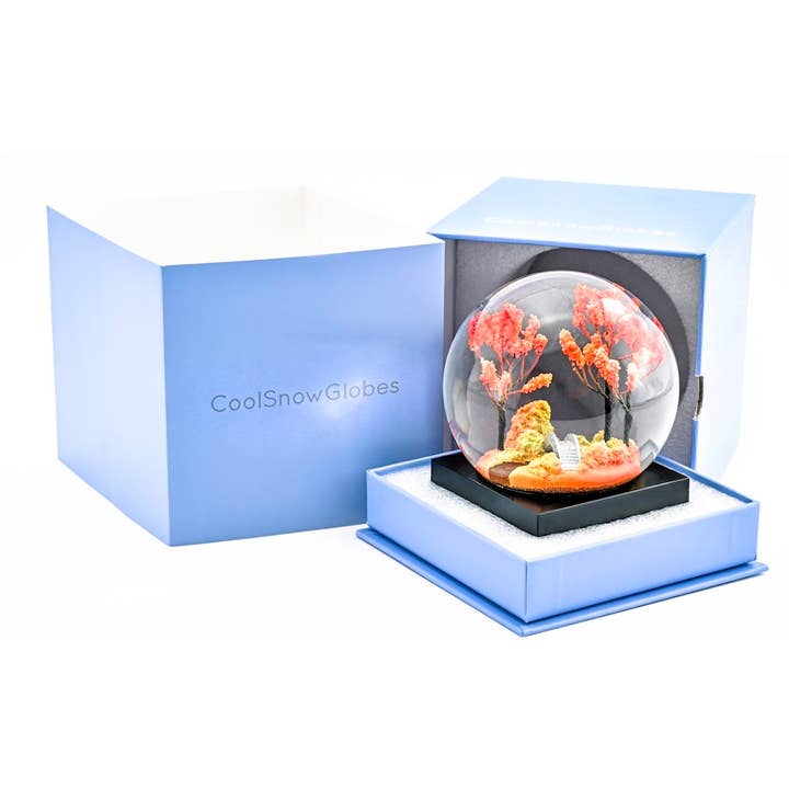CoolSnowGlobes - Wholesale Snow Globe - Autumn Snow Globe8