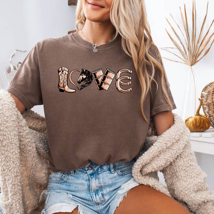 T-shirt Comfort Colors® Amoureux des Chevaux pour la vente par CindyL Boutique