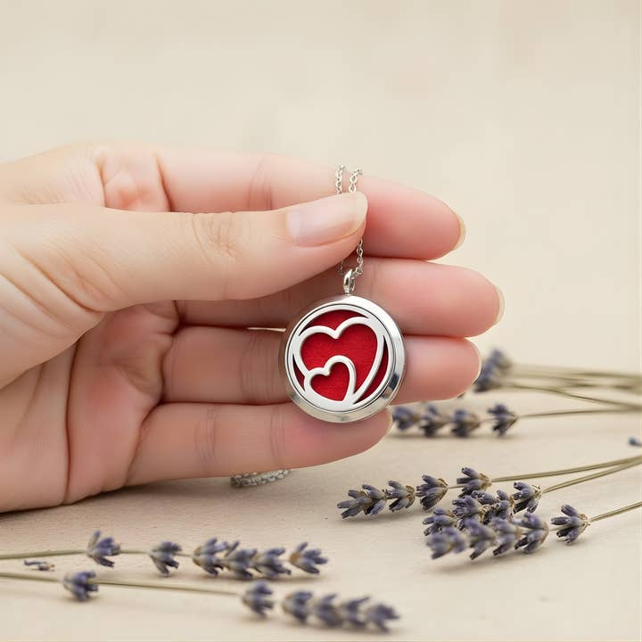 Matrix Aromatherapy - Wholesale Aromatherapy Necklace - Hearts Essential Oil Diffuser Necklace5