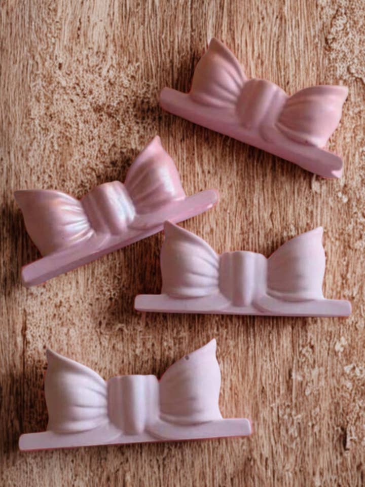 Knot candlestick for wholesale by Sweet Happiness