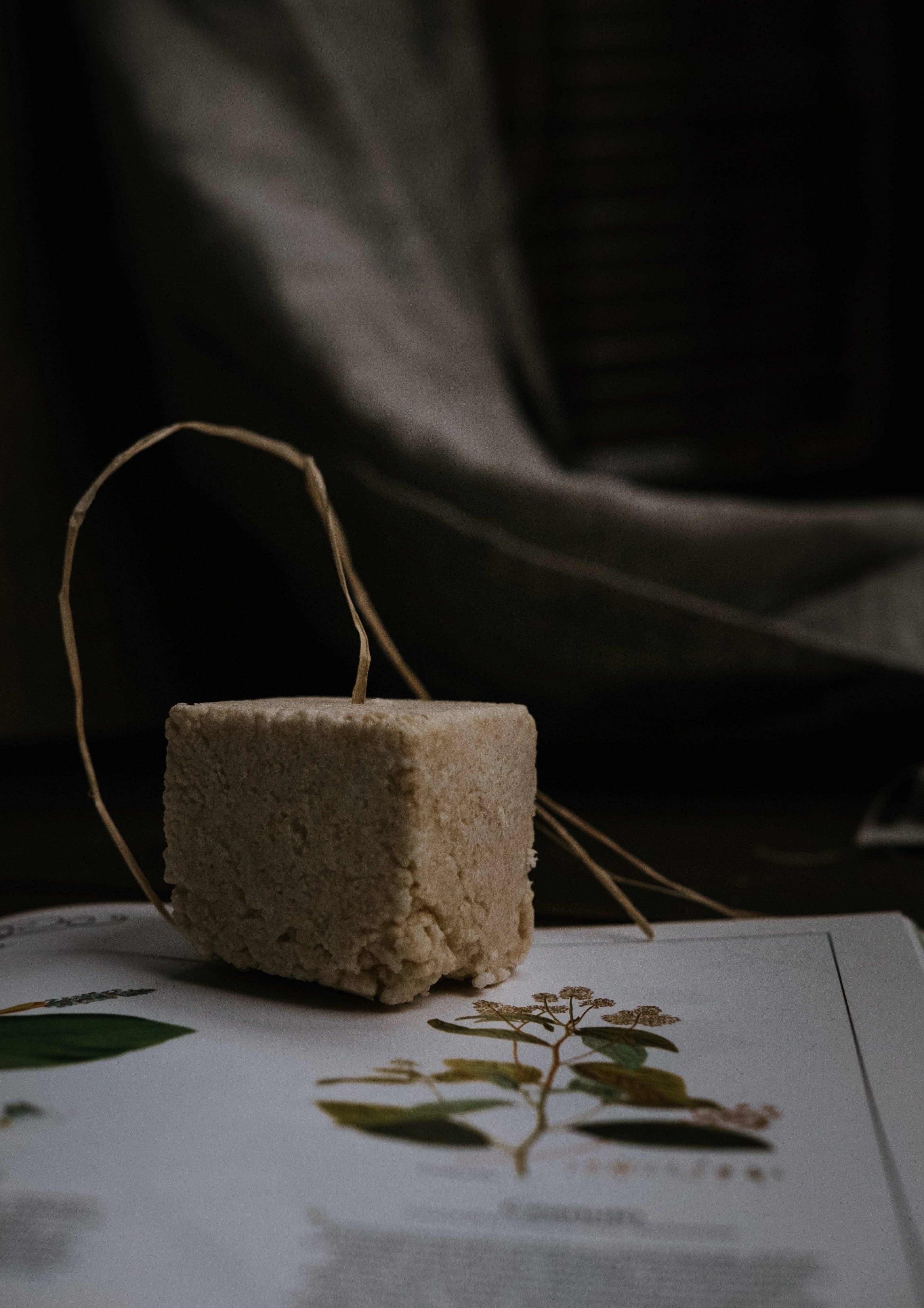 Ethical Grace - Wholesale Shampoo Puck/Solid Shampoo - 2 In 1 Solid Shampoo The Incomparable1