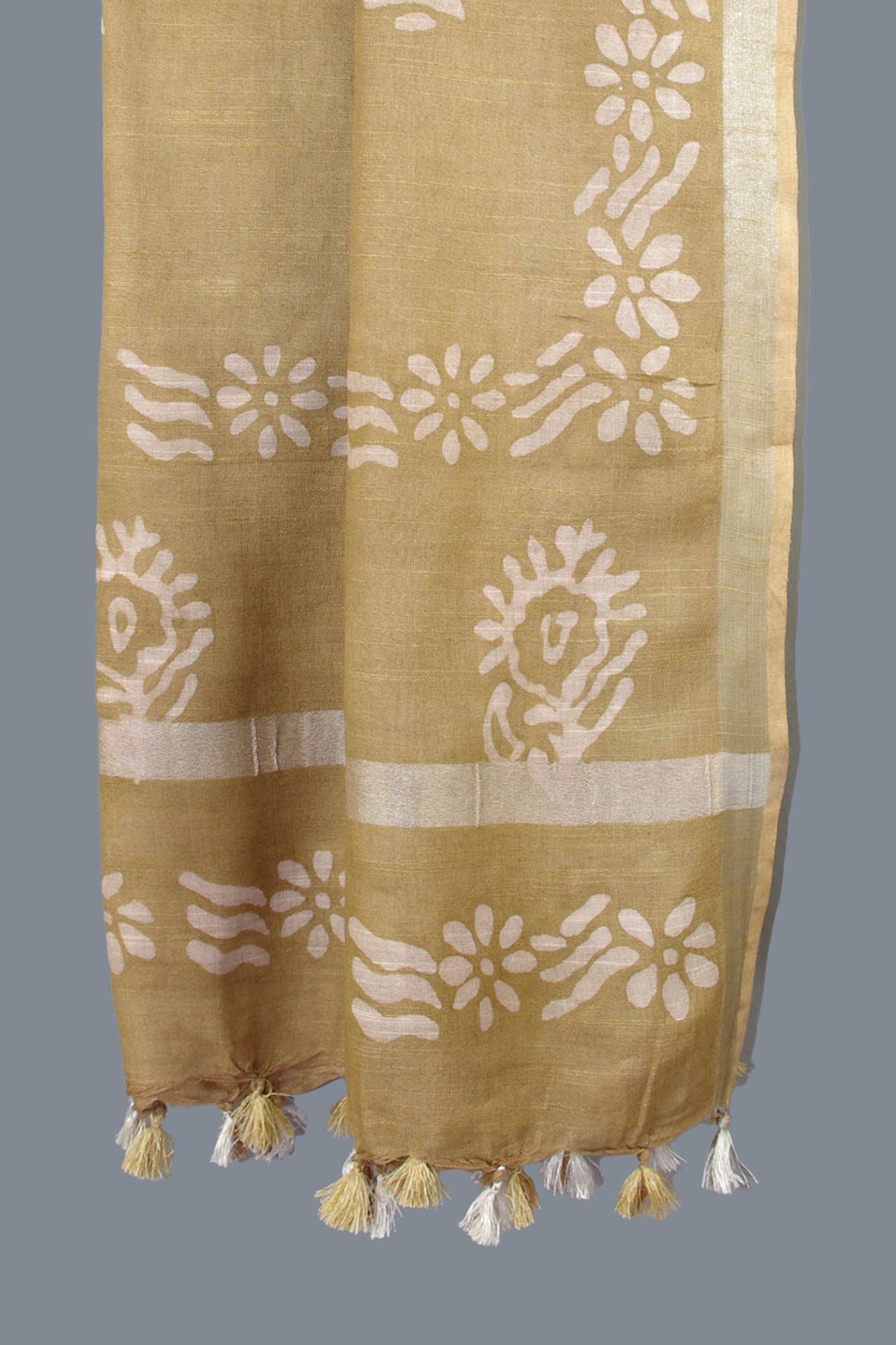 Kantha Decor – wholesale Scarf – Women's – Linen Scarf / Stole with Tussle  - Golden Batik Print1
