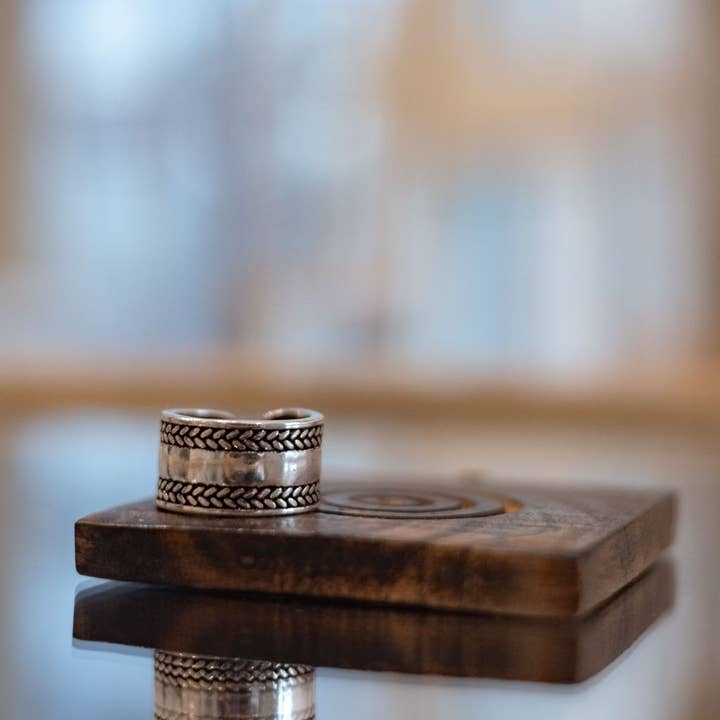 Adjustable Wide Band Sterling Silver Thick Thumb Cuff Ring and other Purchase Wholesale prime keyring. Free Returns & Net 60 Terms on Faire trending on Faire.