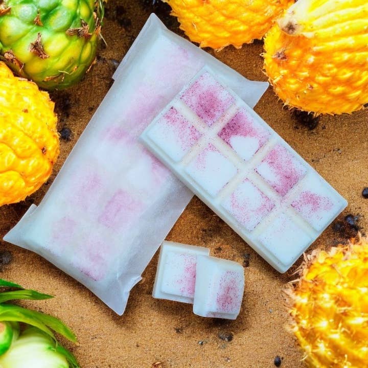 Croisière des Caraïbes Cire Fondante Étiquette Blanche pour la vente par Lunar Fragrances