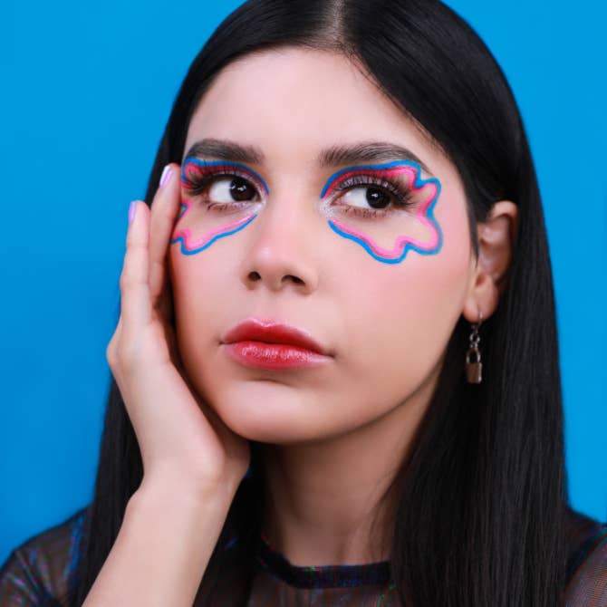 Lurella Cosmetics - Wholesale Body glitter/shimmer - Active Colors - Barbie Girl6