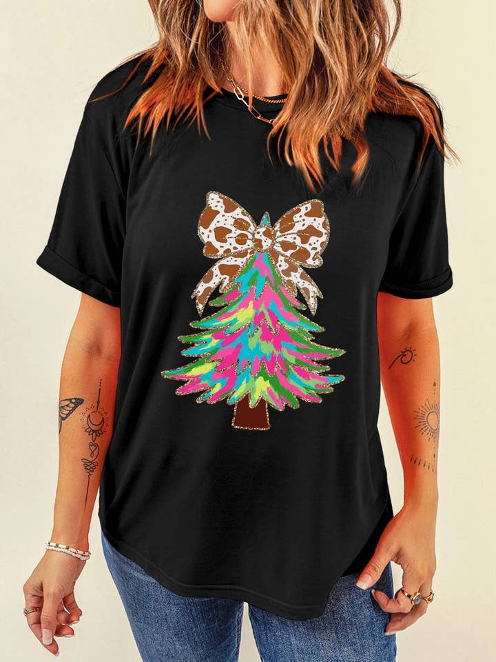 Black Heat Transfer Printing Christmas Tree Bowknot T-Shirt for wholesale on Faire3