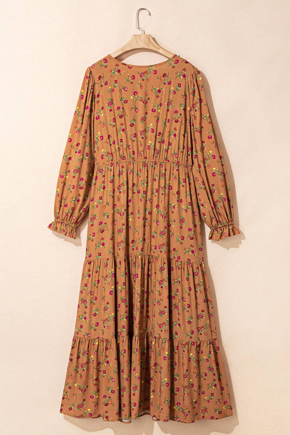 Marron Robe à volants à manches à volants et col en V à fleurs grande taille en vente sur Faire6