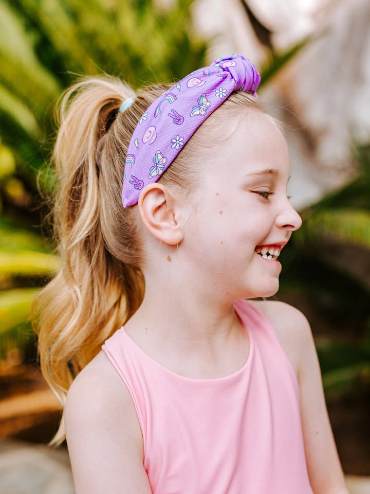 Bandeau à nœud imprimé The Cruel Summer pour la vente par Teagan and Wren