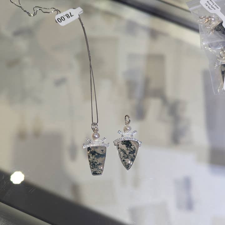 Mosagaat Maansteen Zilveren Hanger voor wholesale door Designs By Evon