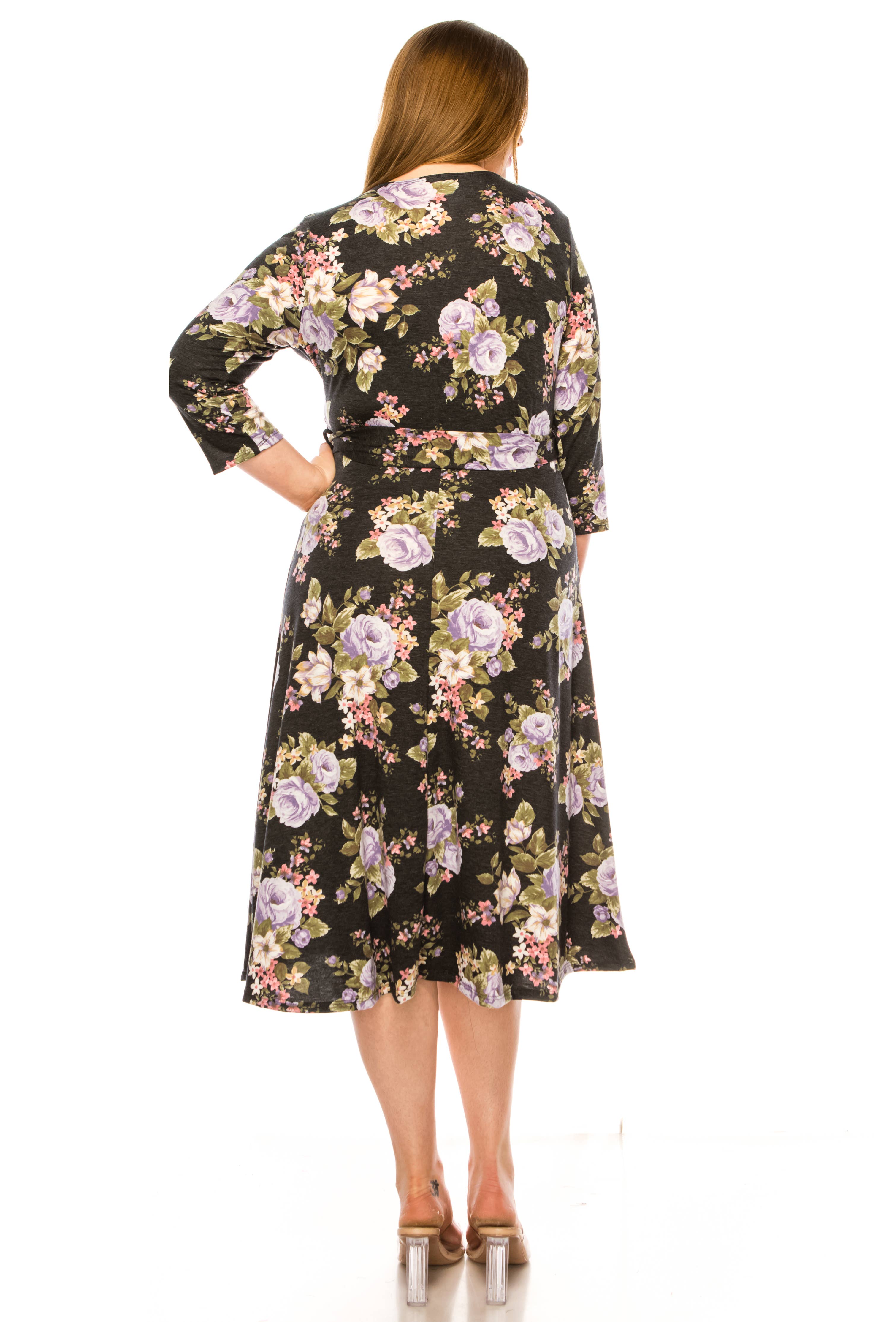 MOA COLLECTION - Vente Robe – femme - Robe portefeuille en faux imprimé à motifs floraux de grande taille pour femmes7