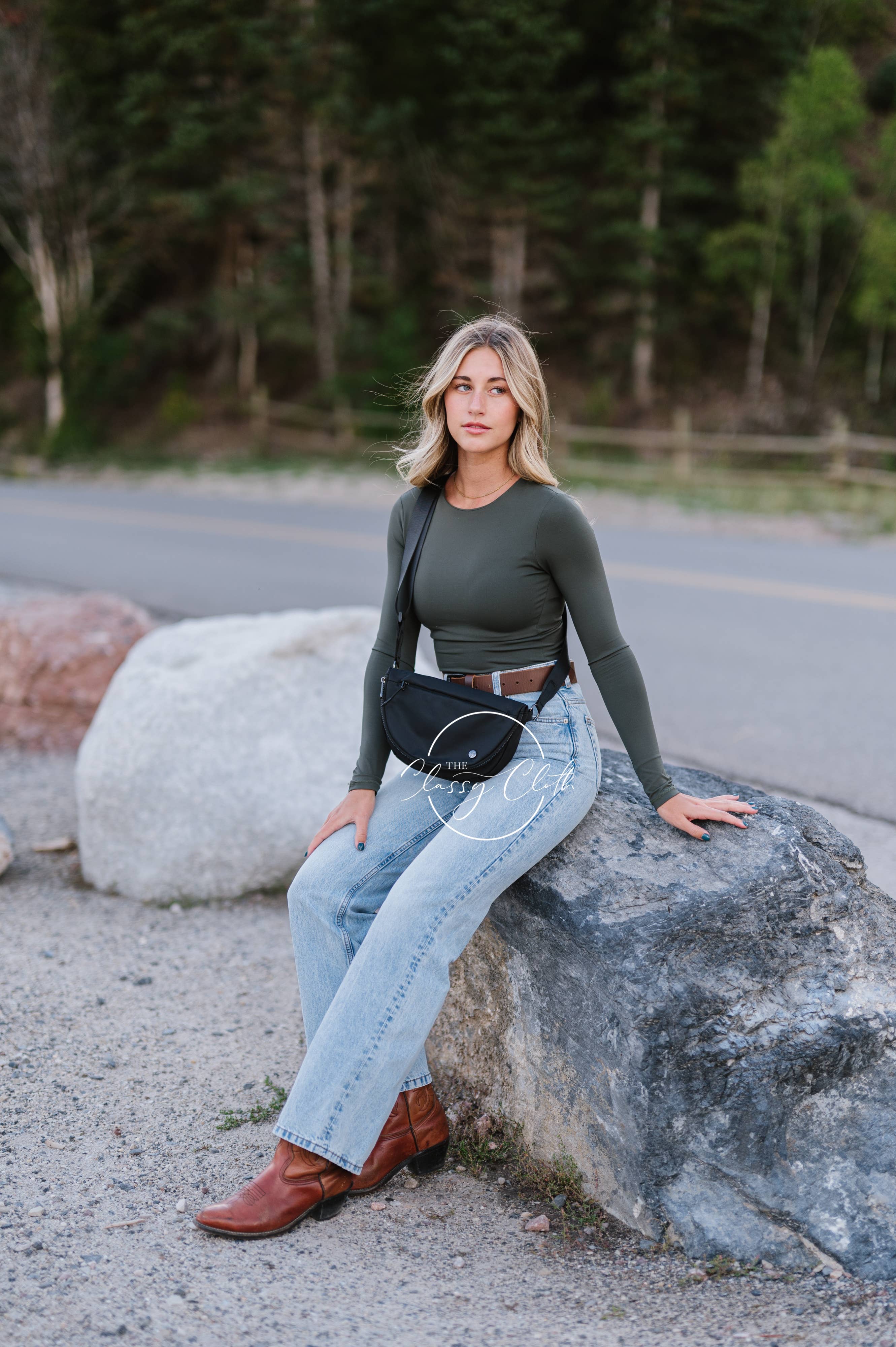 The Classy Cloth WS – Pochete - Mulher por atacado – Saco Margot Moon Cinto - Preto RTS7