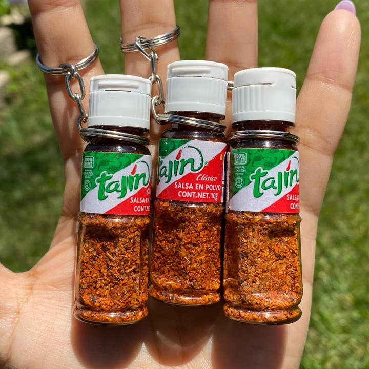 Artesanias la loteria LLC - Wholesale Keychain - Women's - Refillable Tajin Keychain- Set of 30
