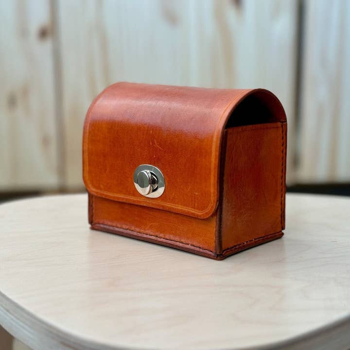 A. M. Aiken - Wholesale Match Holder - Leather Match Box with Striker Pad for Match Storage4