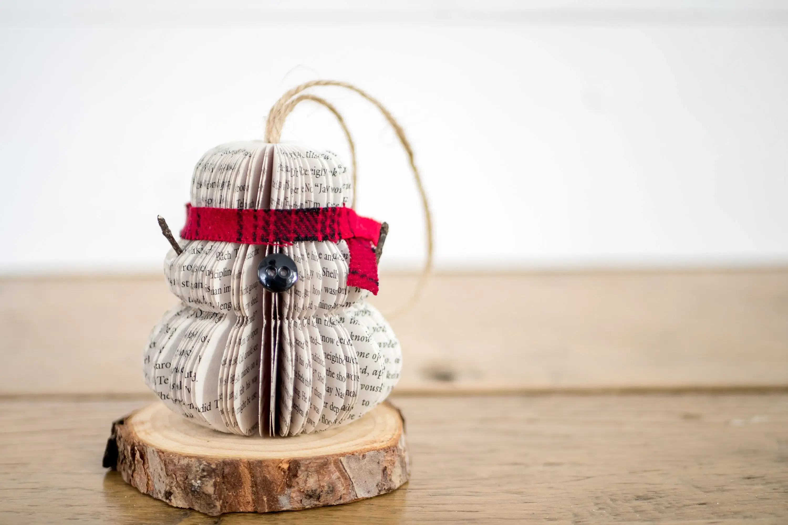 Root To Vine – wholesale Ornament – Snowman Christmas Ornament - Holiday Bookish Gift2