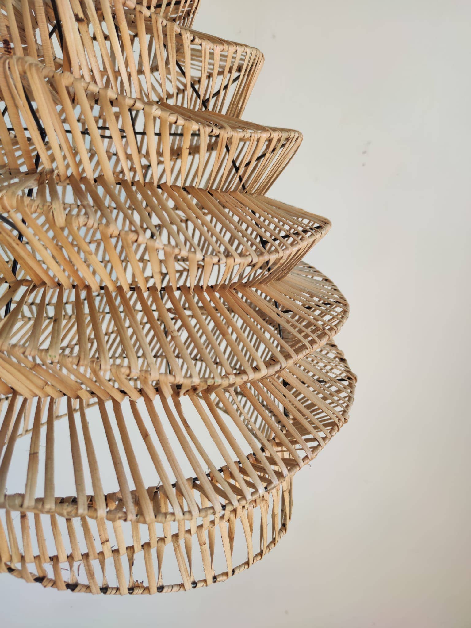 Office Objets - Wholesale Chandelier/Hanging Light - Woven rattan pendant in natural accordion shape25