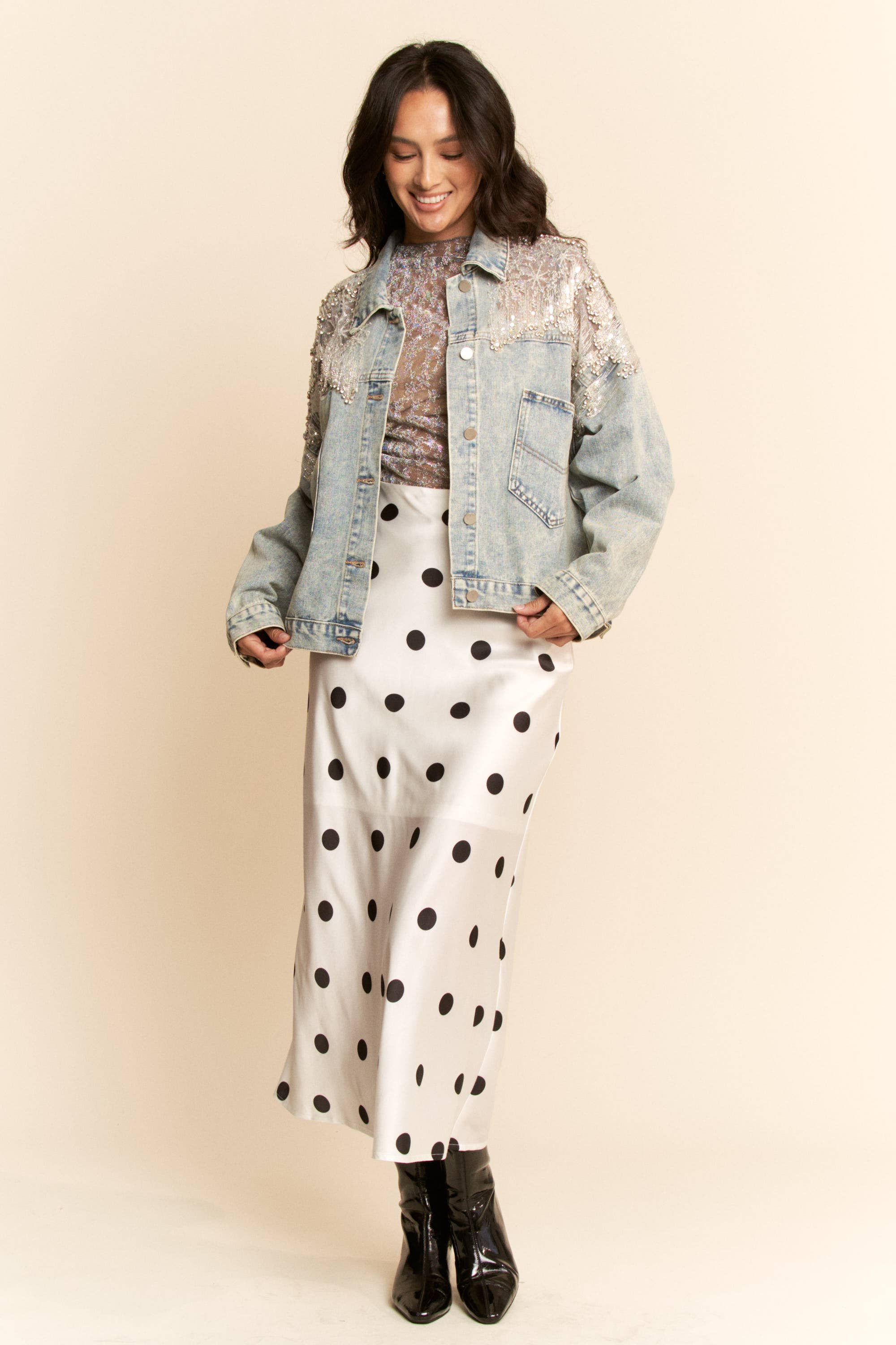 MESH STITCHING BUTTON DOWN DENIM JACKET for wholesale on Faire4