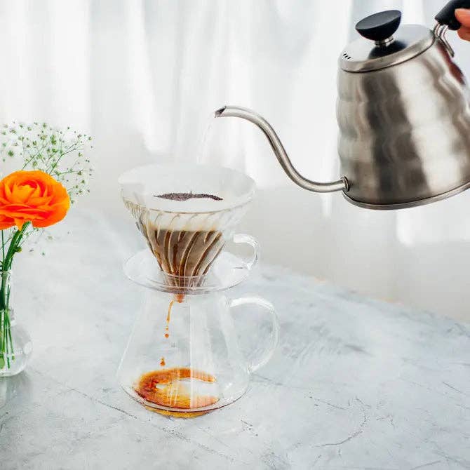HARIO USA - Wholesale Pour Over & Dripper - "Simply Hario" V60 Glass Brewing Kit 600mL