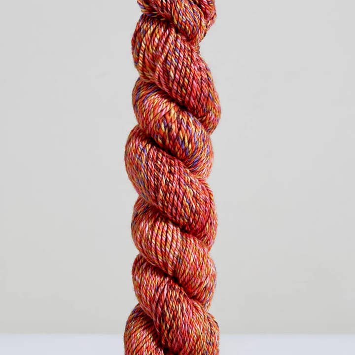 Urth Yarns - Vendita all'ingrosso Lana - Spiral Grain Light Worsted | Crabapple