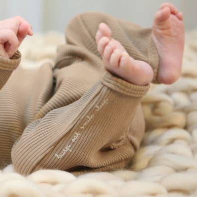 Costume Rib per la vendita all'ingrosso da parte di Bess