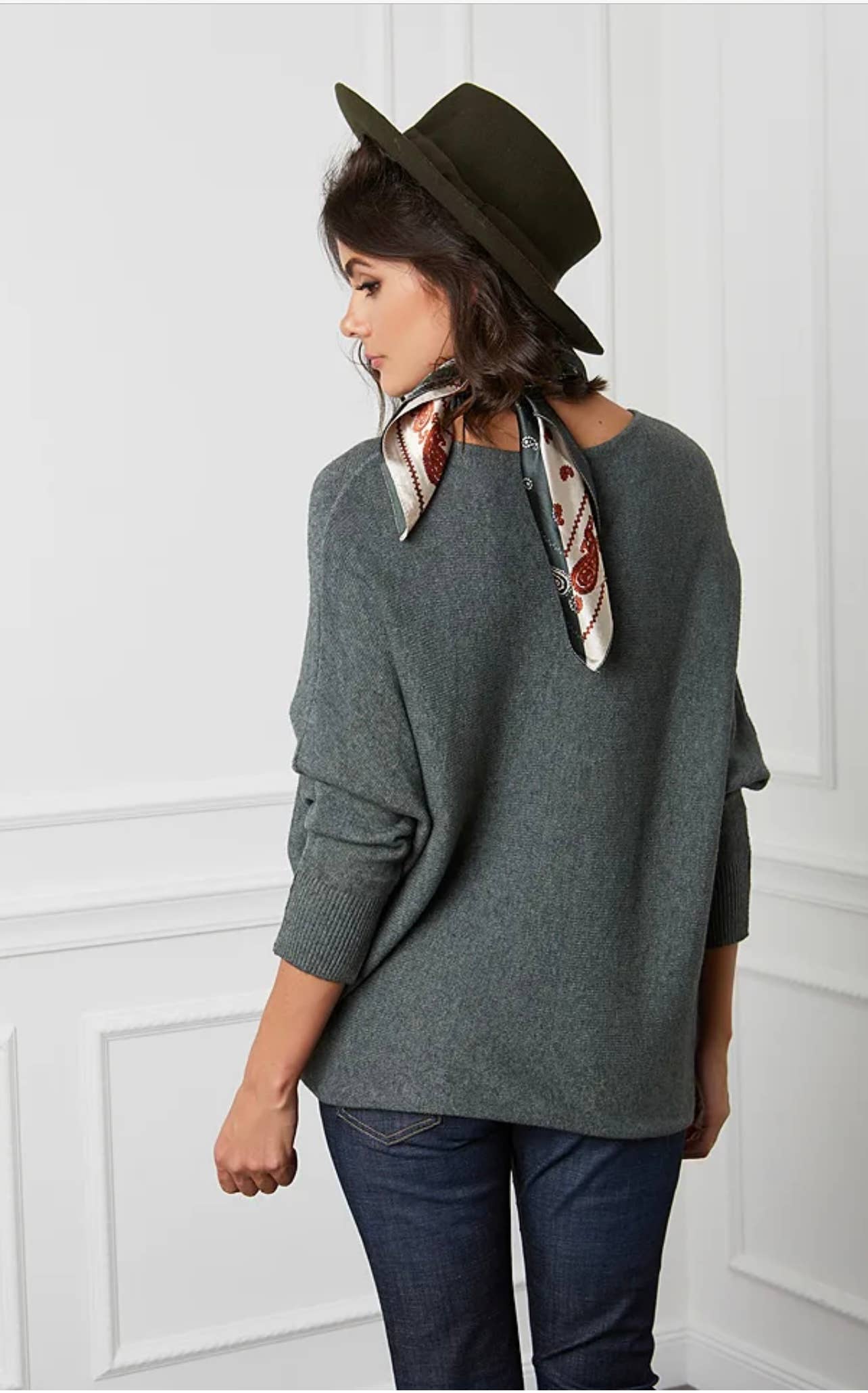 LÉA & LUC - Vendita all'ingrosso Maglione tricot - Donna - Maglione con maniche a pipistrello REF. 0099128