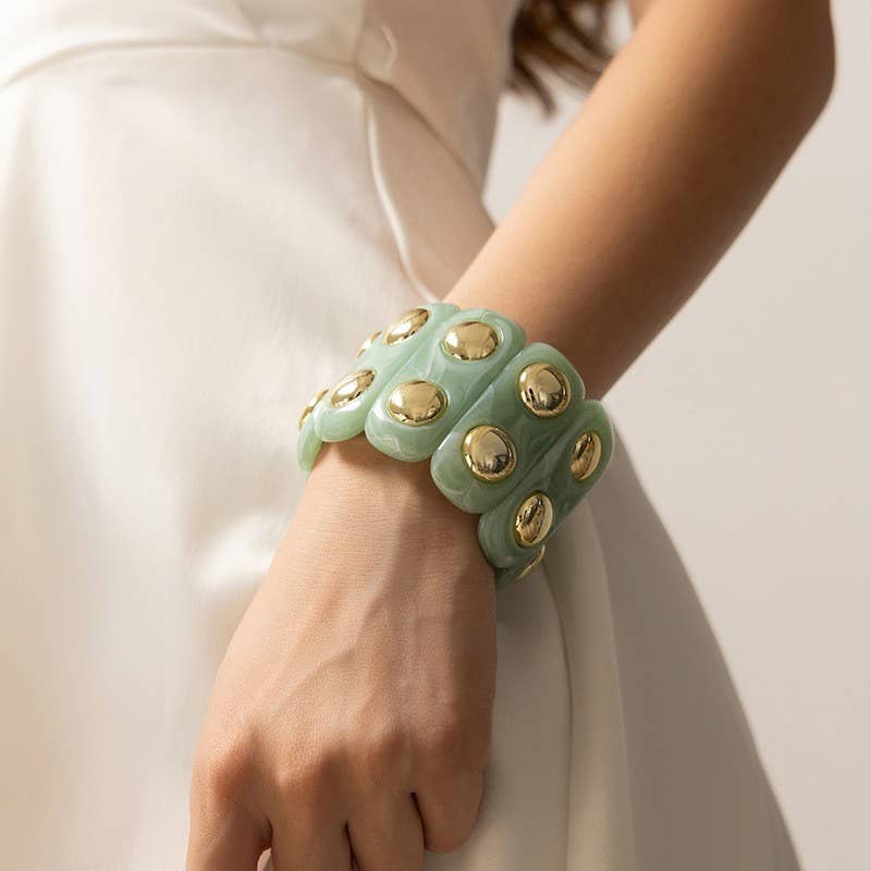 JOSSLYN by wall to wall - Wholesale Beaded Bracelet - Color-Block Gold Acrylic Stretch Cord Bracelet | 40B51946
