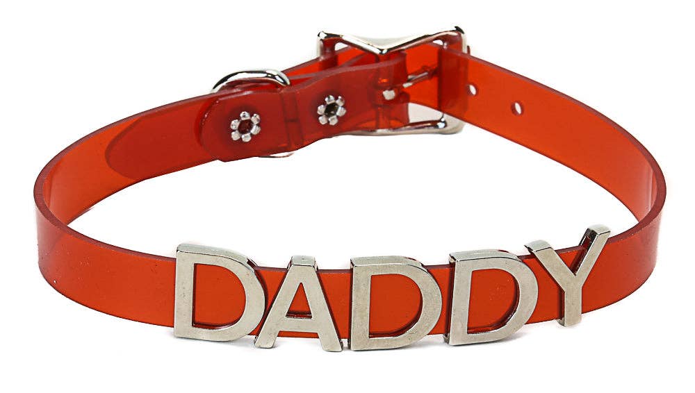 Funk Plus - Venta al por mayor Gargantilla/collar - GARGANTILLA CON NOMBRE DE VINILO ROJO FC291VN, DE ACERO INOXIDABLE, LETRAS, LETRAS, IDENTIFICACIÓN