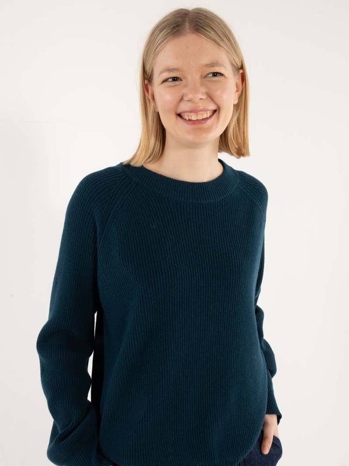 Danerelation Chunky Wool Sweater Dark Slate for wholesale by Danefae København