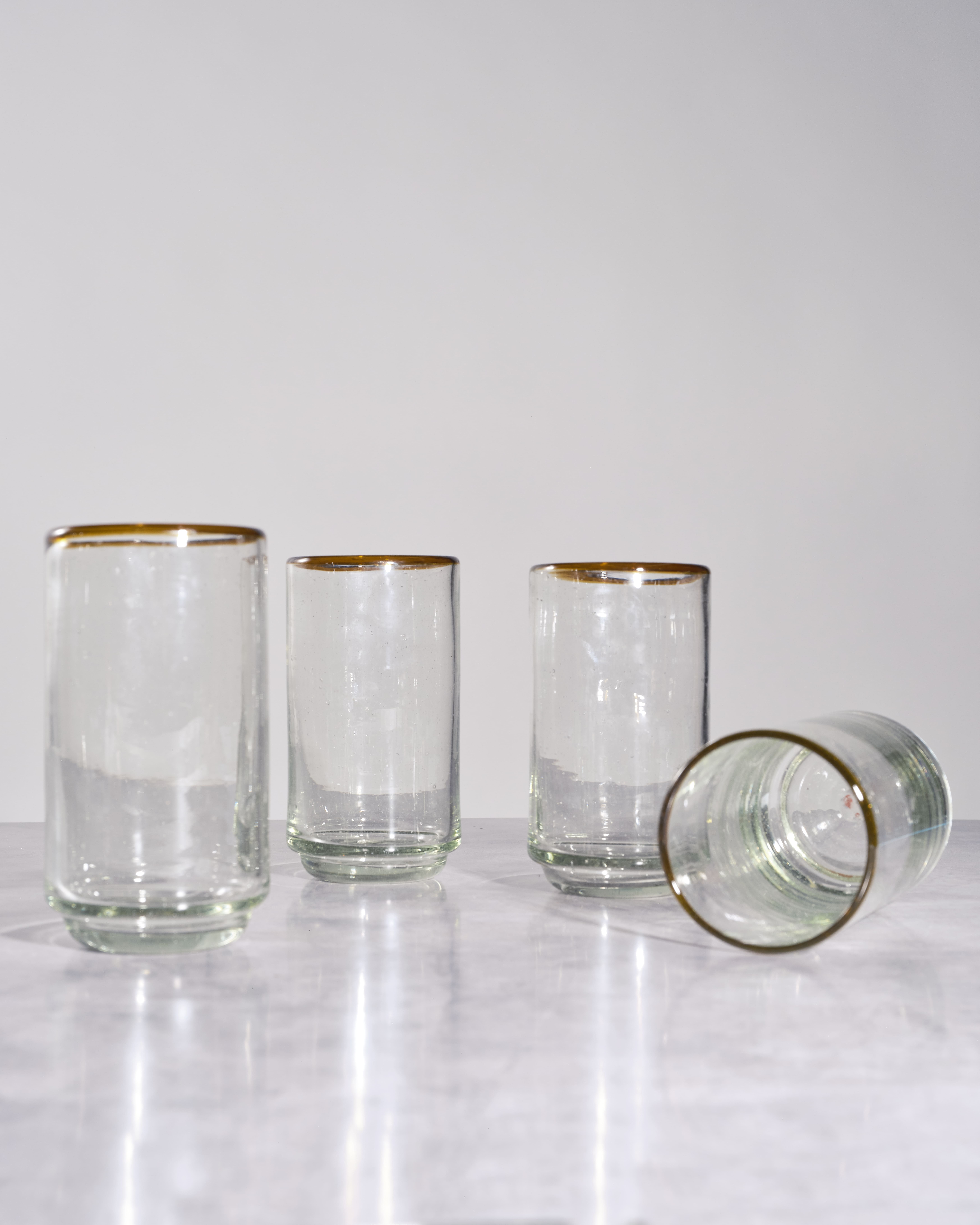 Sobremesa - Vendita all'ingrosso Bicchiere/tazza - Bicchiere impilabile grande con bordo ambrato | Articoli da bere1