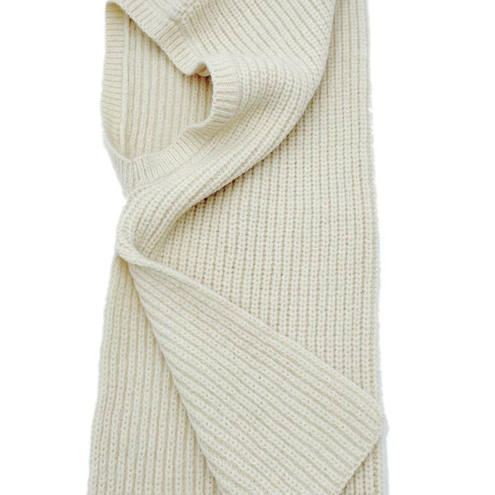 Greater Goods Imports & Wholesale - Wholesale Scarf - Women's - HT0005 YCN220060 SNOOD1