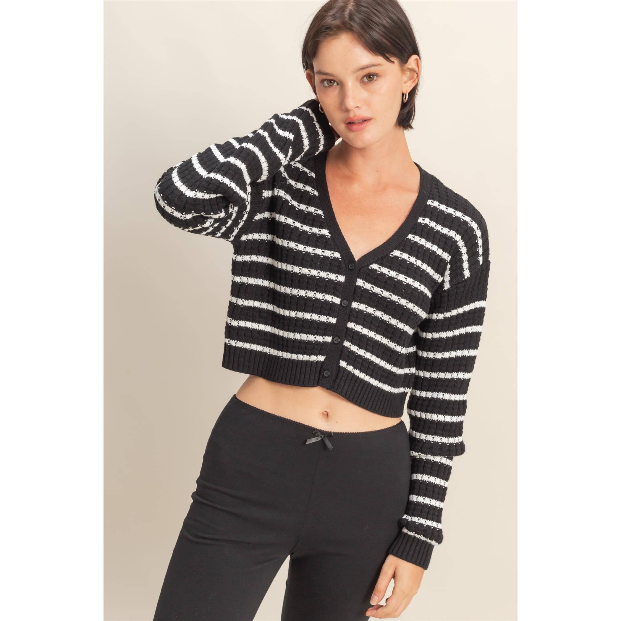 HYFVE - Vendita all'ingrosso Cardigan - Donna - Cardigan a righe con maniche lunghe e bottoni10